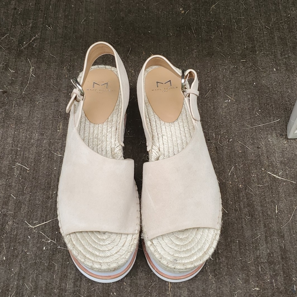Marc fisher Ltd platform sandals